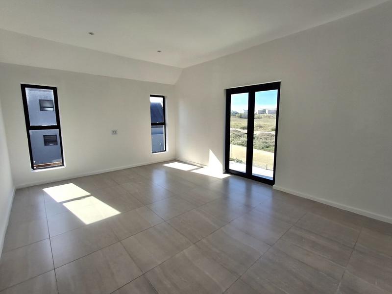 5 Bedroom Property for Sale in Cape St Martin Private Reserve Western Cape